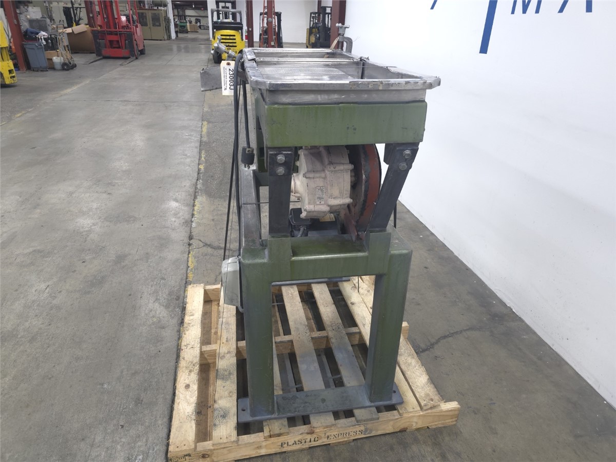 16" x 55" MGB Engineering, Stainless Steel single stage classifier, 1/8" screen, 1 HP, 16" deck width - Image 7