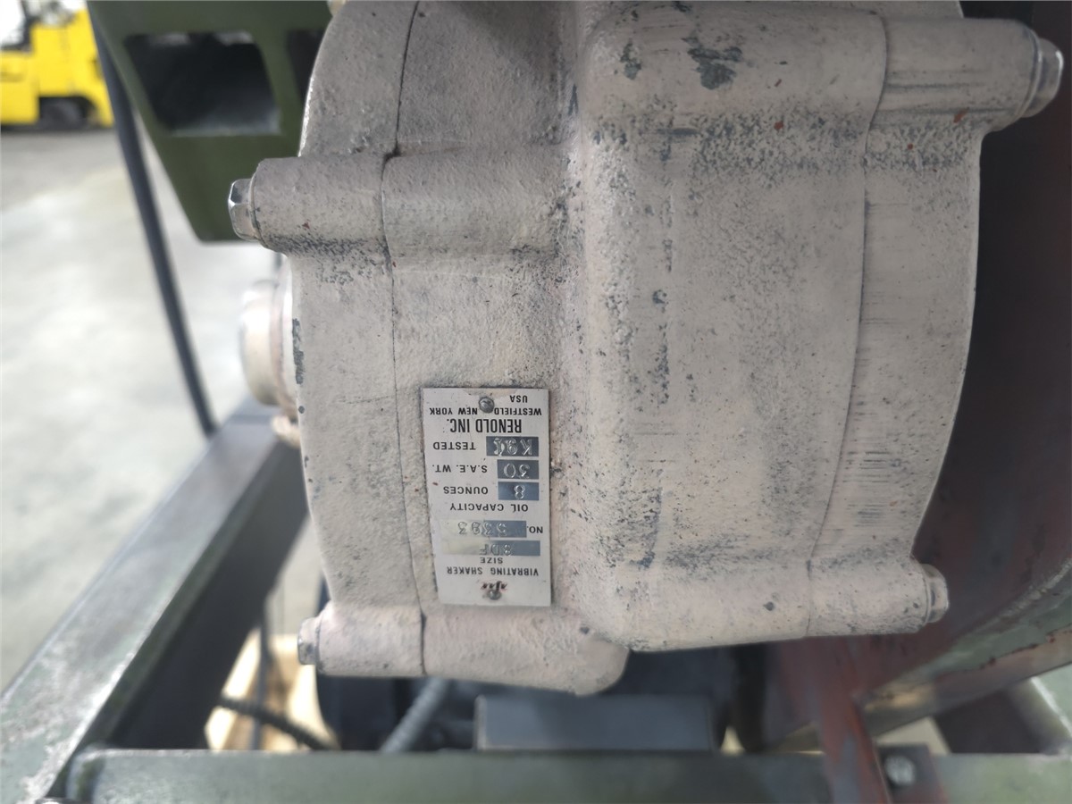 16" x 55" MGB Engineering, Stainless Steel single stage classifier, 1/8" screen, 1 HP, 16" deck width - Image 10