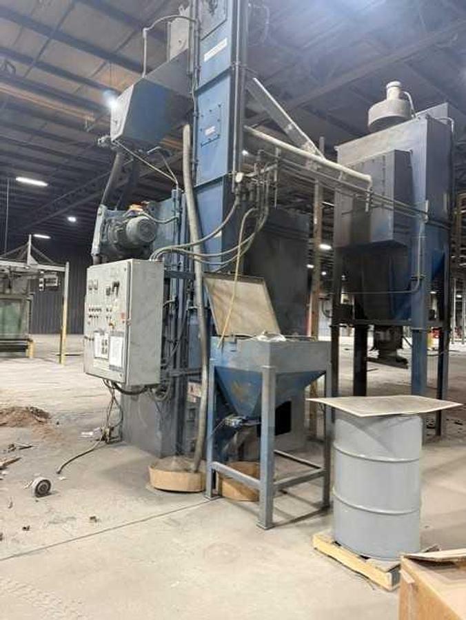 84" Wheelabrator #A3-60383, Table Blast Machine, (2) 15 HP blast wheels, 74" part height, reclaimer - Image 7