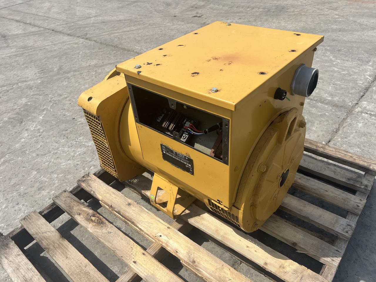 60 KW, Caterpillar #C4.4, generator end, 120/240 Volts, 1 phase, 4 wire, 650 hours, 2006 (2 available) - Image 2
