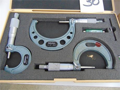 Mitutoyo & CMF, outside micrometers, mixed lot - Image 2