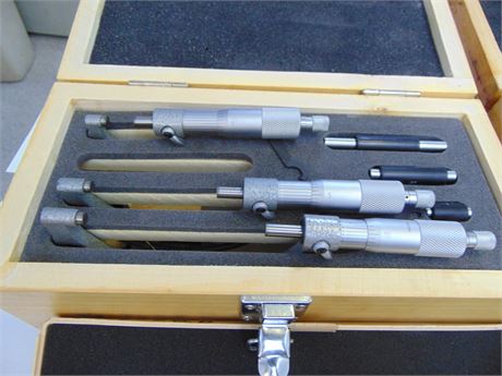 Mitutoyo & CMF, outside micrometers, mixed lot - Image 3