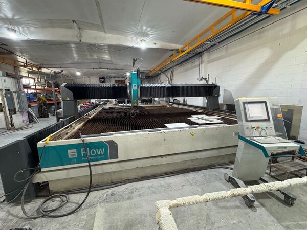 Flow #M500-4060XD, open gantry, slant bed catcher tank, 13' x 20' cutting area, 2018 - Image 2