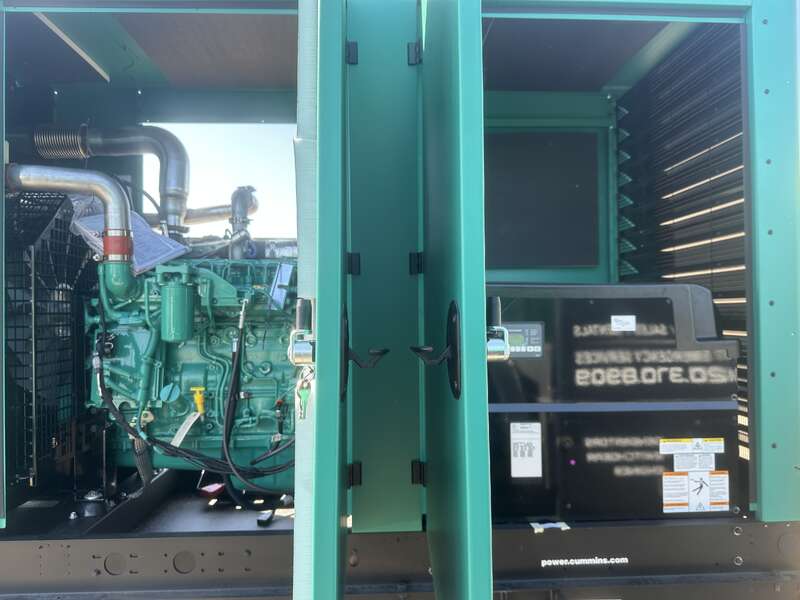 200 KW Cummins #C200D6D, diesel generator set, 120/208 Volts, 324 HP @ 1800 RPM, QSB7-G5 NR3 engine, Tier 3 - Image 6