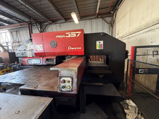 33 Ton, Amada #Pega-357, CNC turret punch, 58 station, 4 automatic index, 50" x70" sheet, Fanuc 04PC, ball - Image 6