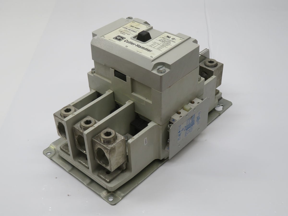 360 Amp, Cutler Hammer #C25LNE3360, Contactor, 3 Pole, 110/120 Volts Coil, 50/60 Hz. - Image 1