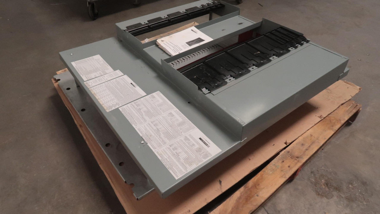 Square D 80043-309-20, i-line circuit breaker power distribution panelboa, AS IS - Image 2