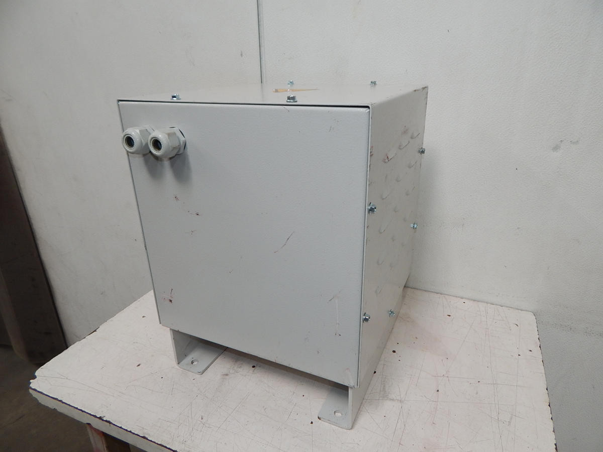 3 KVA 460 Primary, 230 Secondary, Michael Riedel #DRUE-3000, Transformer, 3 Phase - Image 2