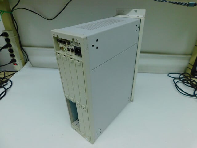 Agilent #34980A, Multifunction Switch/Measure Mainframe - Image 3