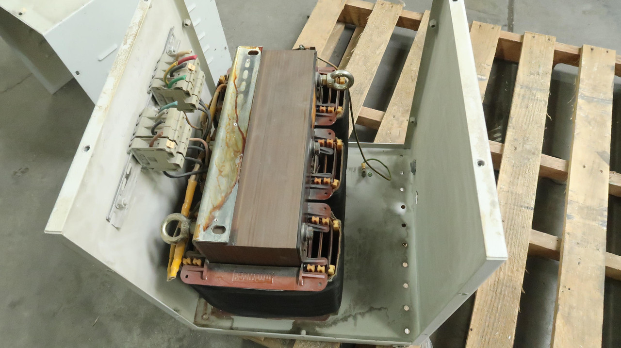 27 KVA 480 Primary, 400 Secondary, Michael Riedel #DRIVE-25000, Power Transformer, 3 Phase - Image 4