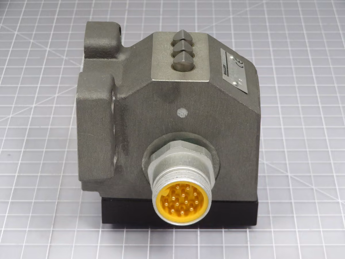 Balluff #819-B03-D12-72-10-FD, mechanical position limit - Image 1