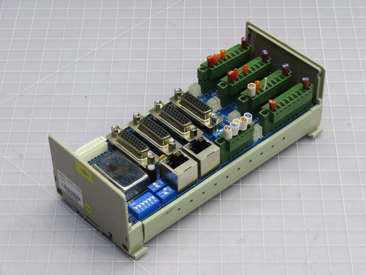 Adlink #MNET-4XMO-TB, Motion Controller - Image 1