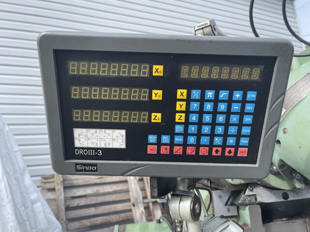 Universal milling machine, vertical mill, 18" x 48.5" table, 37" X, 26" Y, 13" Z, #40 taper, digital read - Image 7