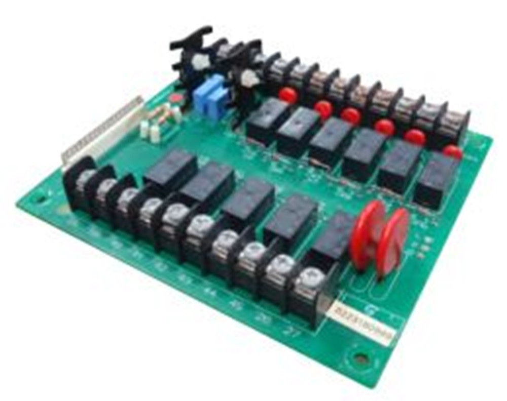 York Johnson Controls 031-00932-002 Chiller Relay Control Circuit Board [Refurbished] - Image 1