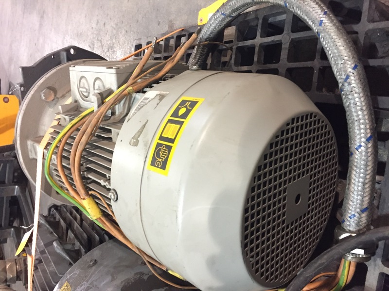 40 HP 6110/8000 RPM Siemens, variable speed drive, TEFC, 60 amp, 400 Volts - Image 4