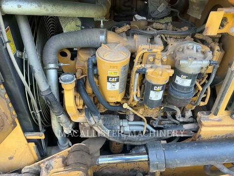 Caterpillar D5K2XL, 3395 hours, S/N: KWW01097, 2015 - Image 7