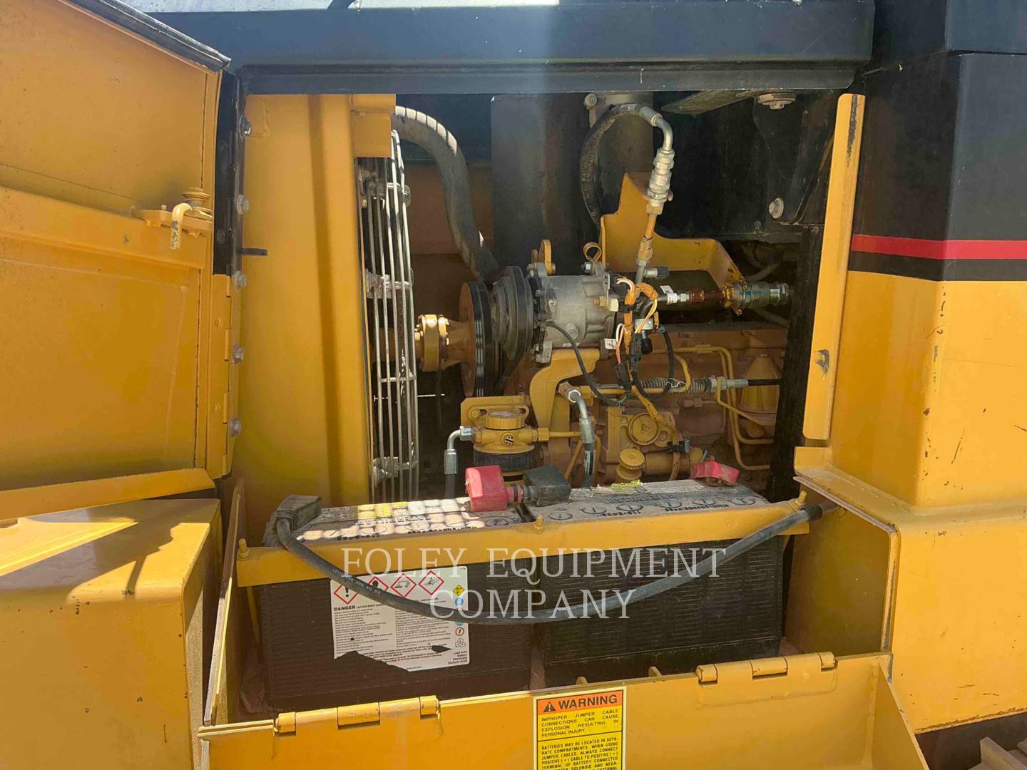 Caterpillar 953C, Track Loader, 18859 hours, S/N: 2ZN04080, 2001 - Image 6