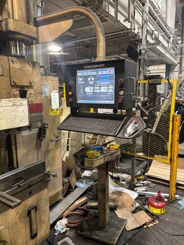 90 Ton, Cincinnati #Autoform-90AFX6, CNC press brake, 8' overall, 78.5" between housing, 14" stroke, 7" - Image 3