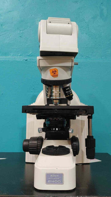 Nikon #Eclipse E400, binocular laboratory microscope, CFI Plan objectives, 40x (2 available) - Image 1