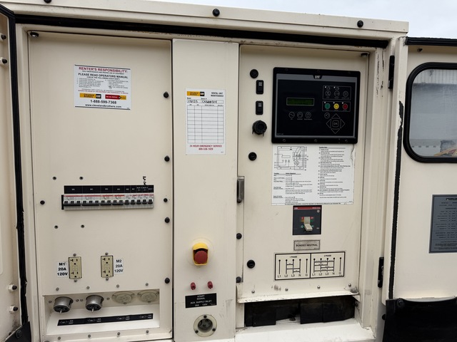100 KW Caterpillar #XQ125, Diesel Generator, multi-voltage selector switch, 1800 RPM, EMCP 4.2B digital - Image 5