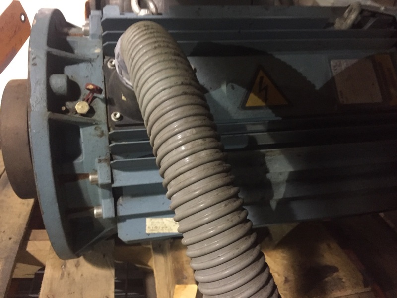 100 HP 3575 RPM ABB, Frame 225S, TEFC, 95 amps, 575 Volts - Image 1