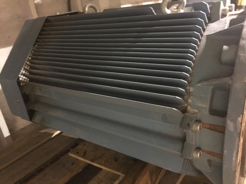100 HP 3575 RPM ABB, Frame 225S, TEFC, 95 amps, 575 Volts - Image 4