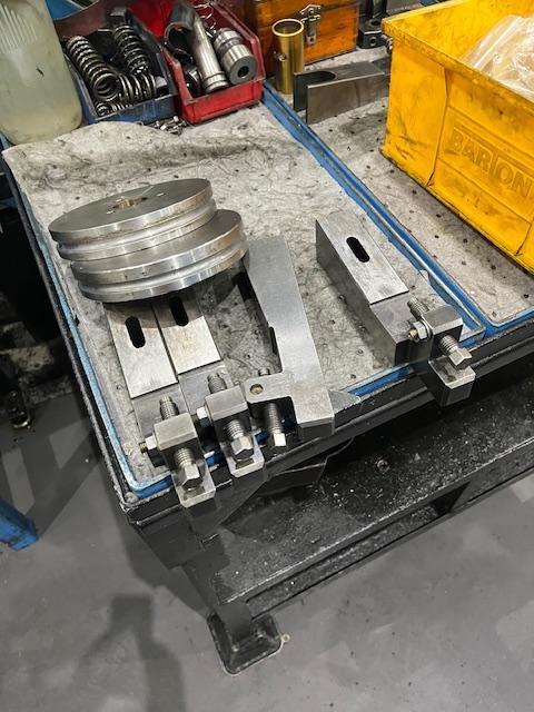 0.276" x 2.5" Sacma #SP-150, 4-Die High Speed Progressive Cold Header, 1.772" Die KO, 350 PPM, bushing - Image 10