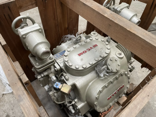 Mycom #F6C, bare 6-cylinder reciprocating compressor - Image 3