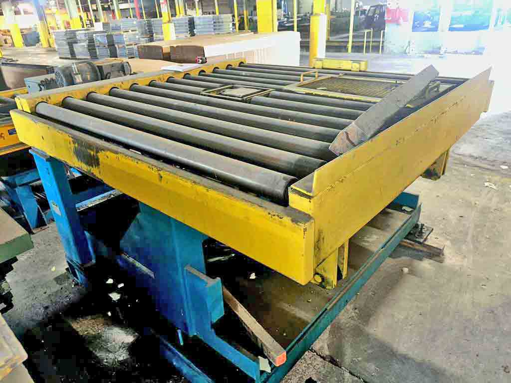10000 lb. x 72 outside dimension Loopco, downlayer, right angle discharge, 3.5" diameter x 74" face rolls - Image 2
