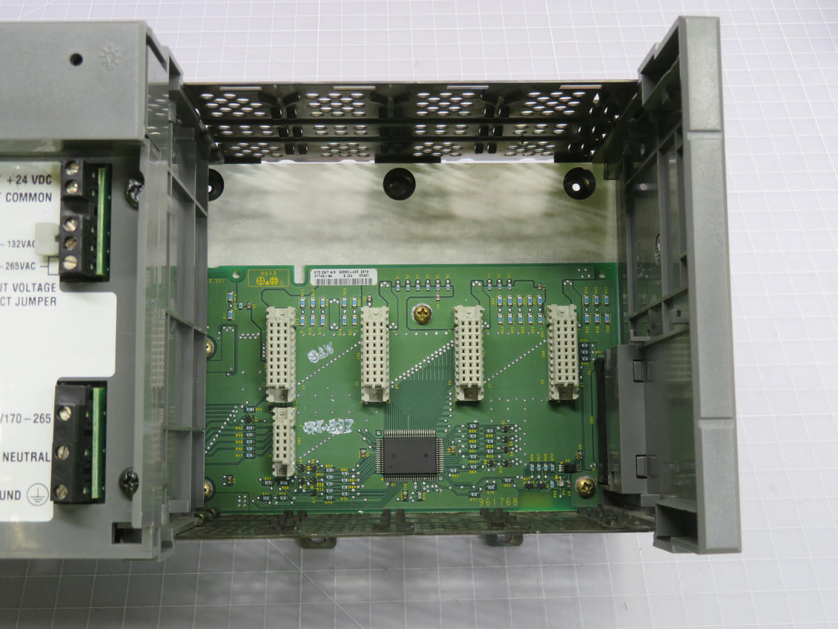 Allen-Bradley #1746-P4, Power Supply (2 available) - Image 3