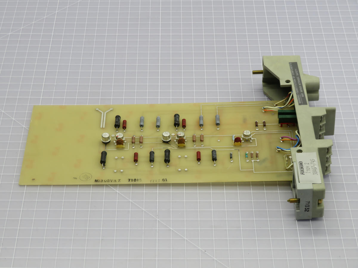 Foxboro #2A0-V31-FGB, Voltage to Current Conversion Module, 0-10 VDC Input, 4-20 mA Output - Image 2