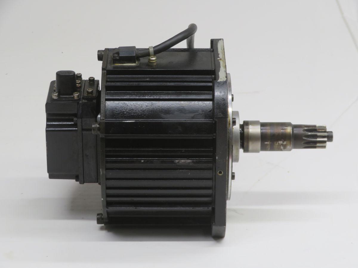 1.15 kW Yaskawa #SGMRS-12A2B-YR11, AC Servo Motor, 200 Volts - Image 3