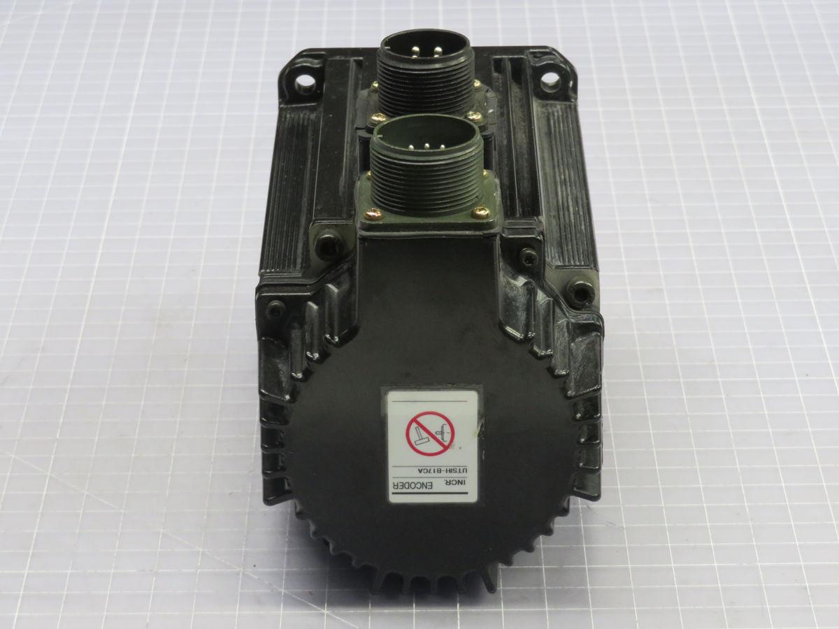 2 kW Yaskawa, Servo Motor, 3000 RPM, 6.36 Nm, 200 Volts - Image 1