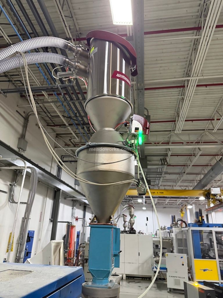 Wittmann, Material Loader, 2022 - Image 3