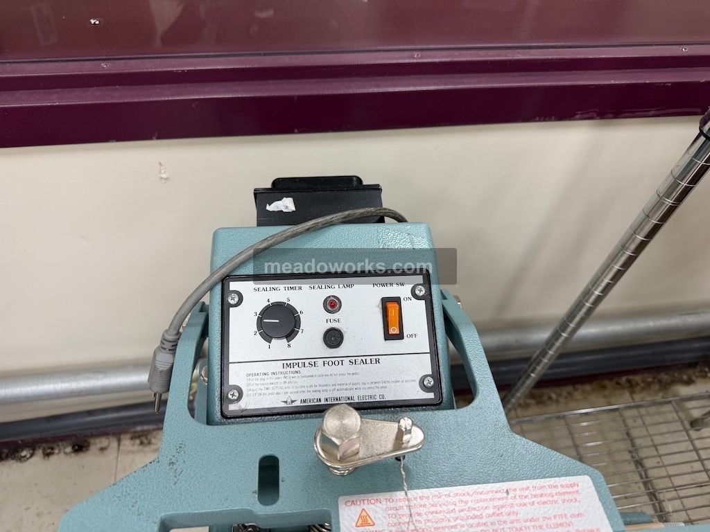 AIE, Impulse Bag Sealer, foot pedal operated, 110 V. - Image 2