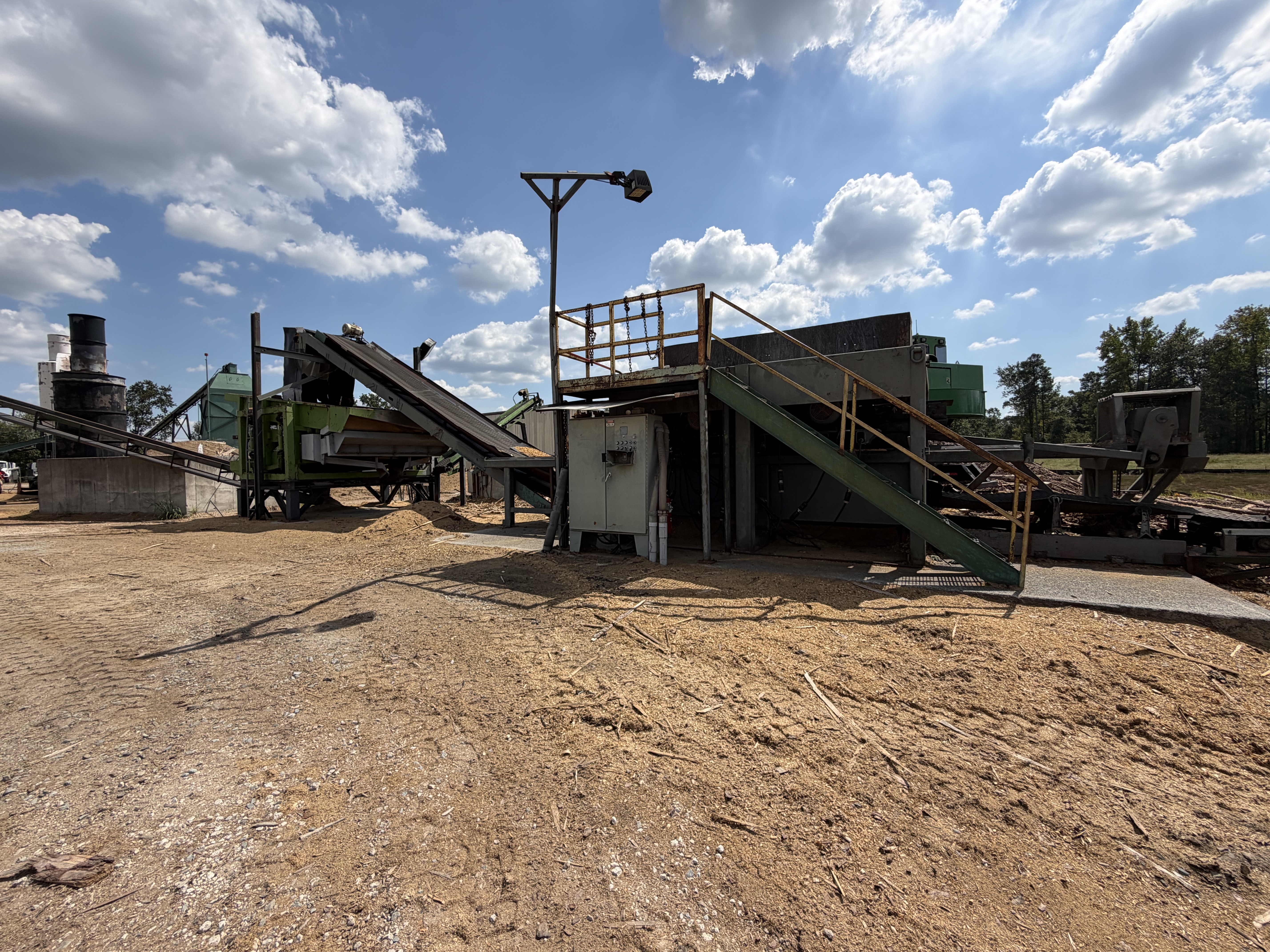 Douglas, 8-Head Shaving Mill System, 12 knives per head, 50 HP per head, Heil 105x32 triple pass drum dryer - Image 2