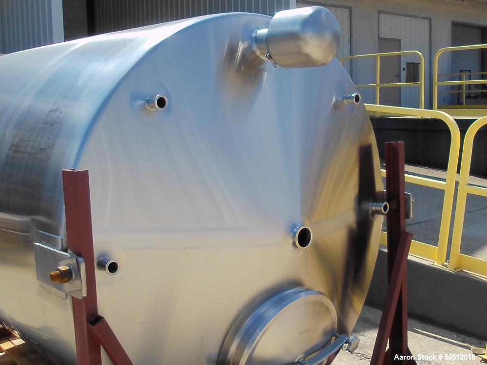 1,000 gallon BCast #BC-SSST1000, Vertical Tank, 316L Stainless Steel, 65" diameter x 108" OAH, cone bottom - Image 5