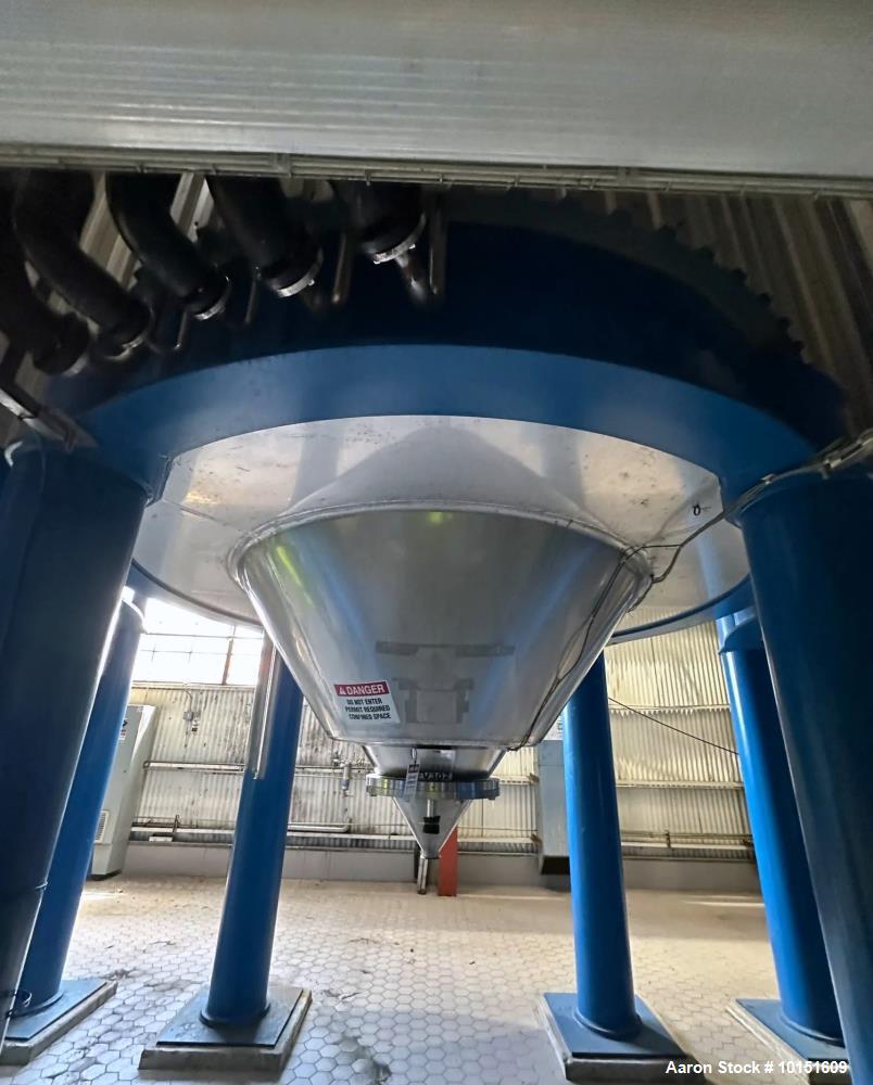 9,300 gallon Ziemann Bauer, 300 BBL Fermenter, 304 Stainless Steel, 10' 2" diameter x 30' H, cone bottom - Image 5