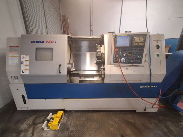 Daewoo Doosan #Puma-240L, CNC Lathe, 22.4" swing, 16.5" diameter x 25.5" length, 10" chuck, 30 HP, 3500 RPM - Image 1
