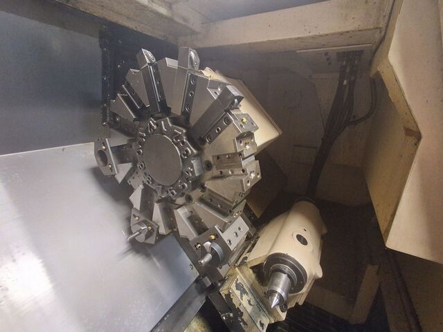 Daewoo Doosan #Puma-240L, CNC Lathe, 22.4" swing, 16.5" diameter x 25.5" length, 10" chuck, 30 HP, 3500 RPM - Image 4