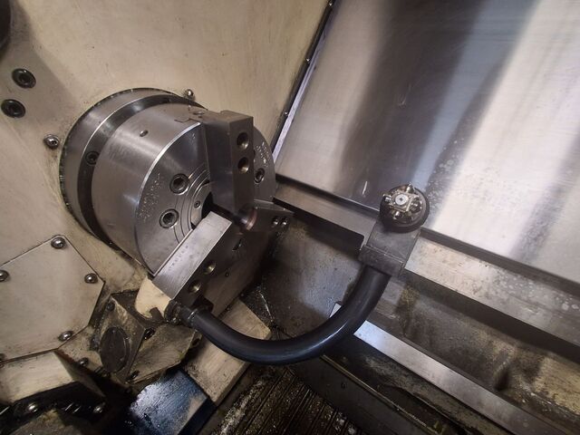Daewoo Doosan #Puma-240L, CNC Lathe, 22.4" swing, 16.5" diameter x 25.5" length, 10" chuck, 30 HP, 3500 RPM - Image 5