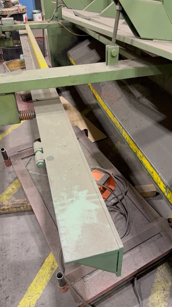 1/4" x 12' Betenbender #12-1/4, hydraulic power shear, 13 SPM, 21 hold downs, 35" squaring arm, 15 HP - Image 8