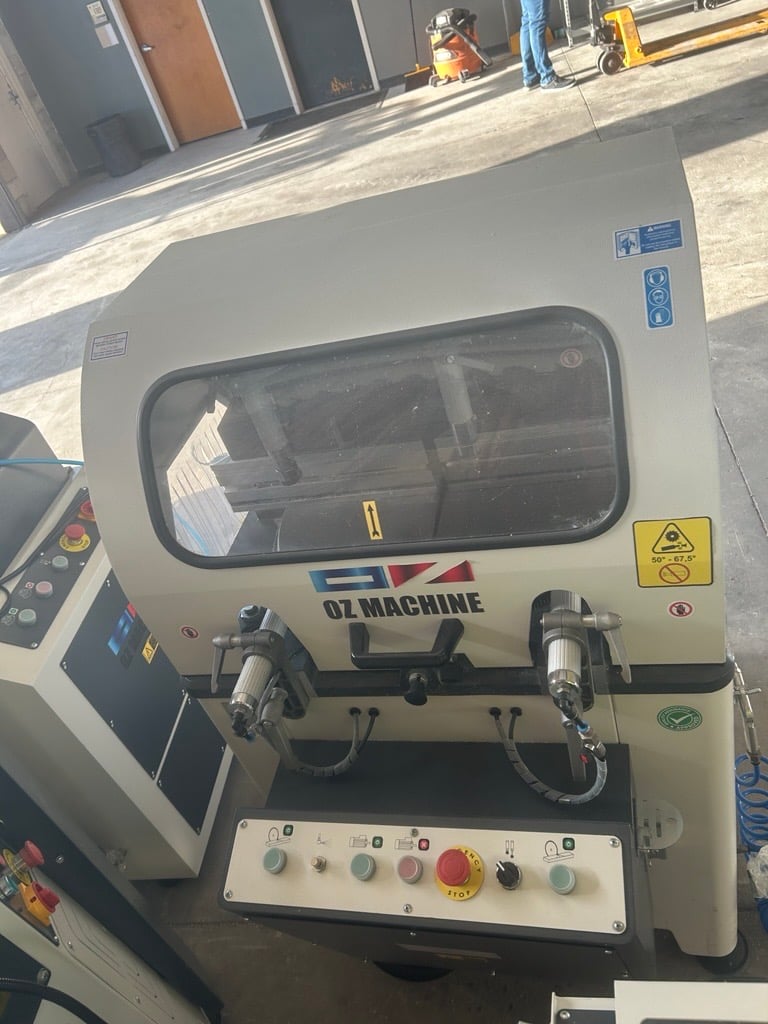 Oz Machine #APEX-I-A, hydraulic aluminum corner crimper, w/ POLAR V automatic end milling machine, PLC - Image 2