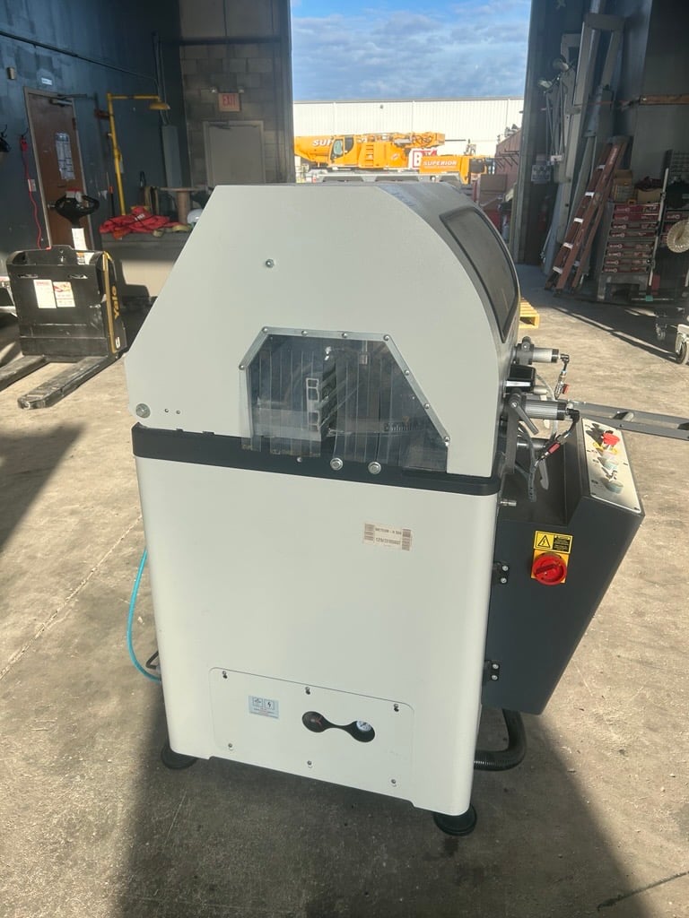 Oz Machine #APEX-I-A, hydraulic aluminum corner crimper, w/ POLAR V automatic end milling machine, PLC - Image 3
