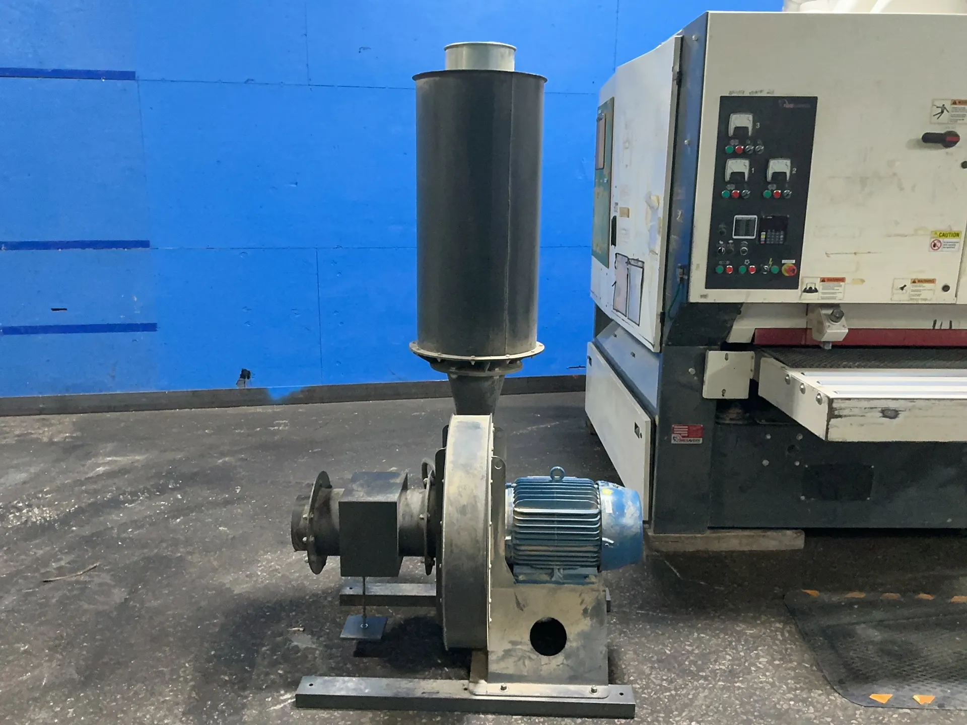 53" Timesavers #3331-45-001, Wide Belt Sander, 7.5 HP, 3555 RPM, w/ dust collector, 230/460 V., 3 Ph. - Image 2