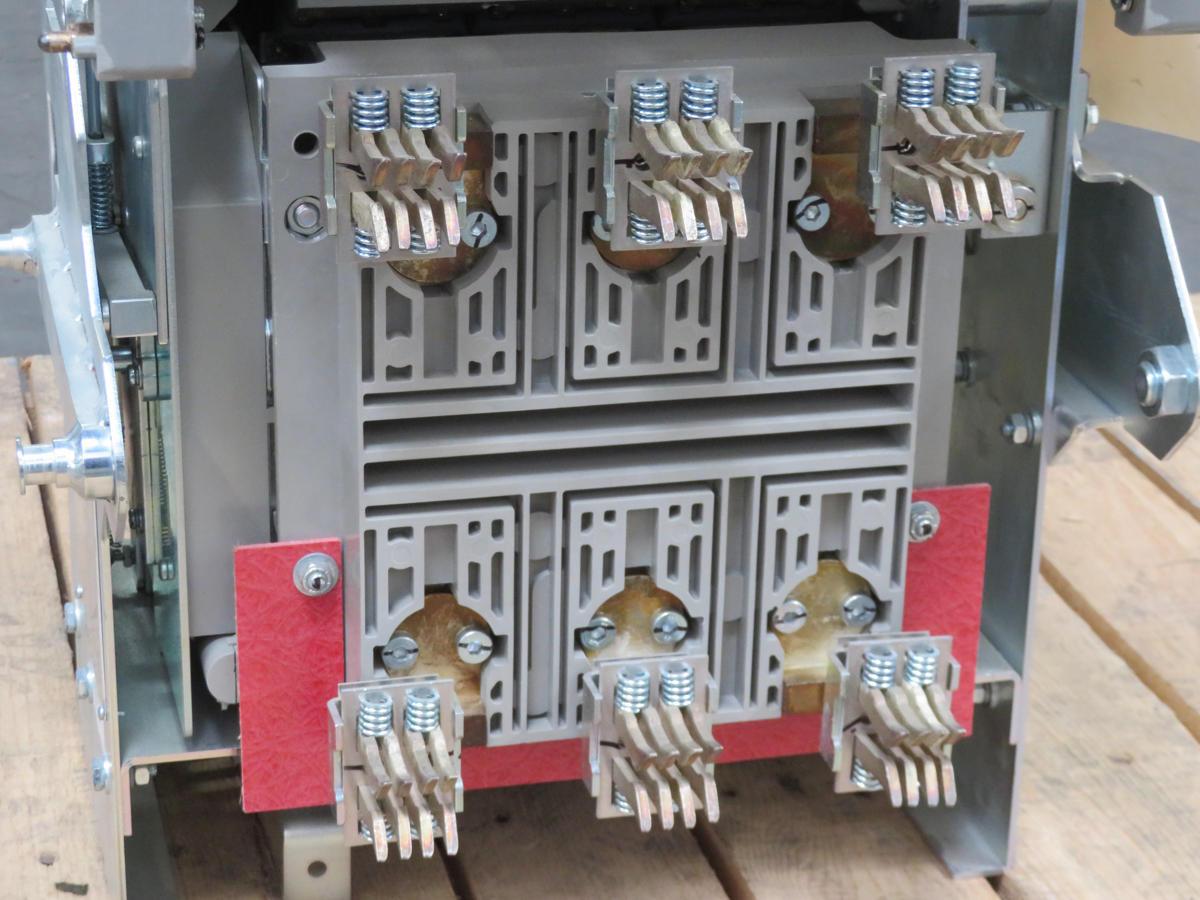 800 Amps, Square D #LGSB11, Circuit Breaker, Masterpact Nt 08 N1, 508 VAC Voltage, 800 Amp Current - Image 5