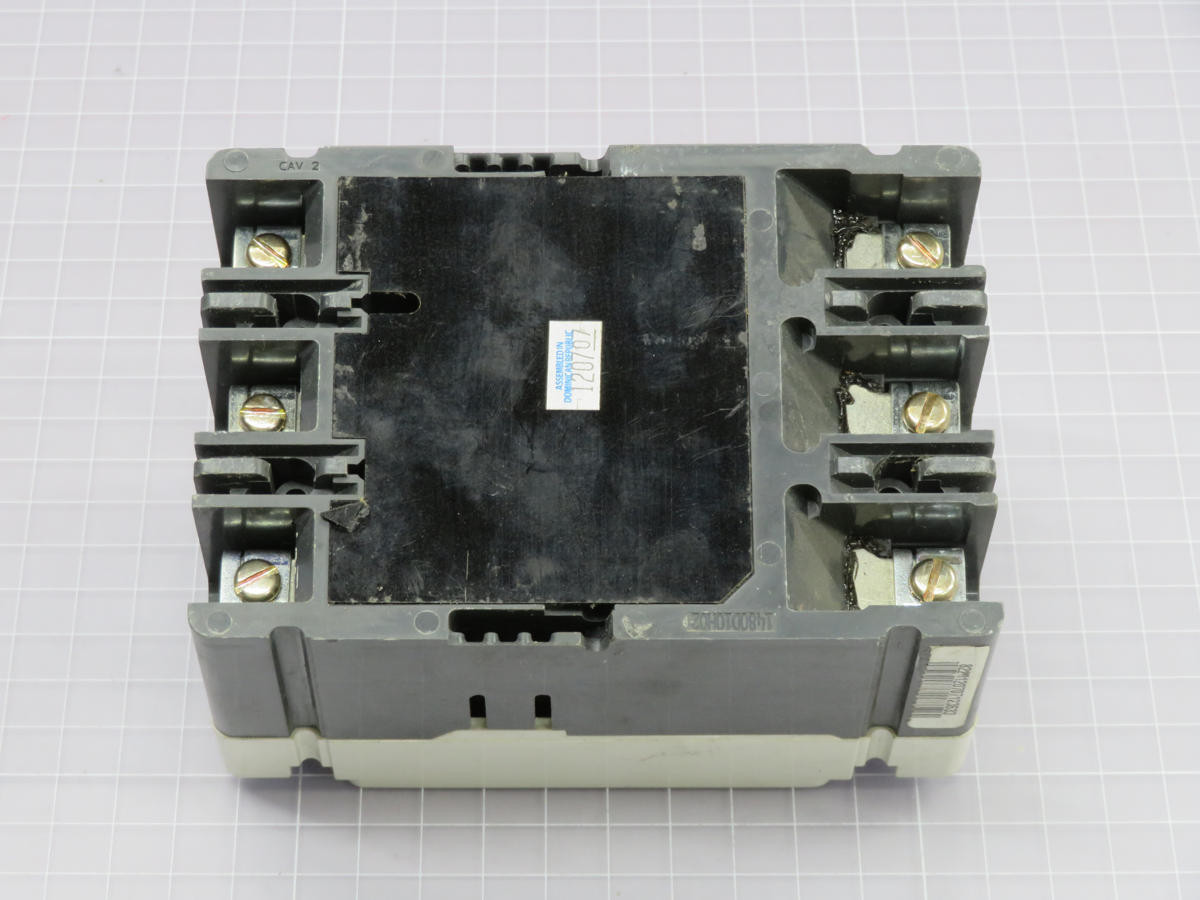 3 Amp, Eaton #6601C87G01, Molded Case Circuit Breaker - Image 2