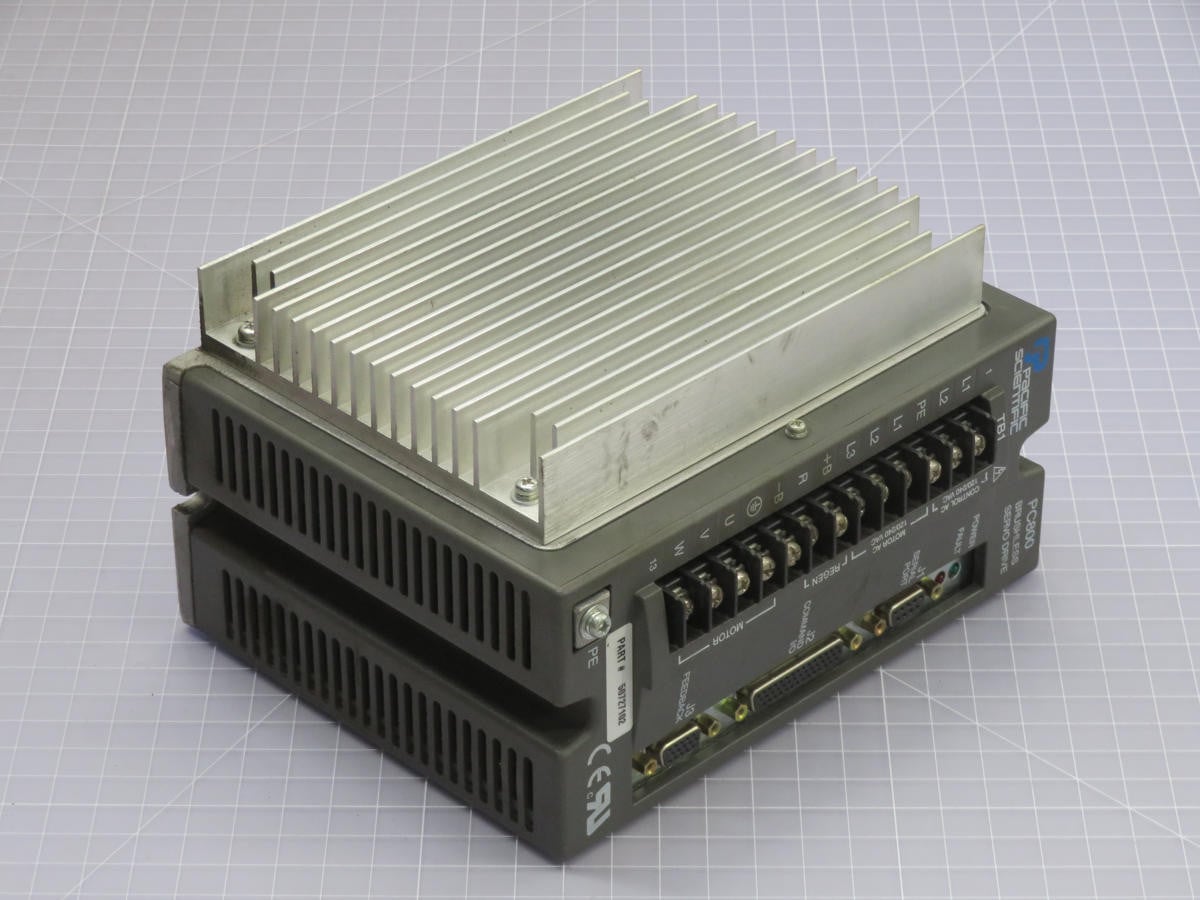 Pacific Scientific #PC834-116-N, Servo Drive, 325VDC Bus, 12A CONT/24A Peak, 0-230VAC Out - Image 1