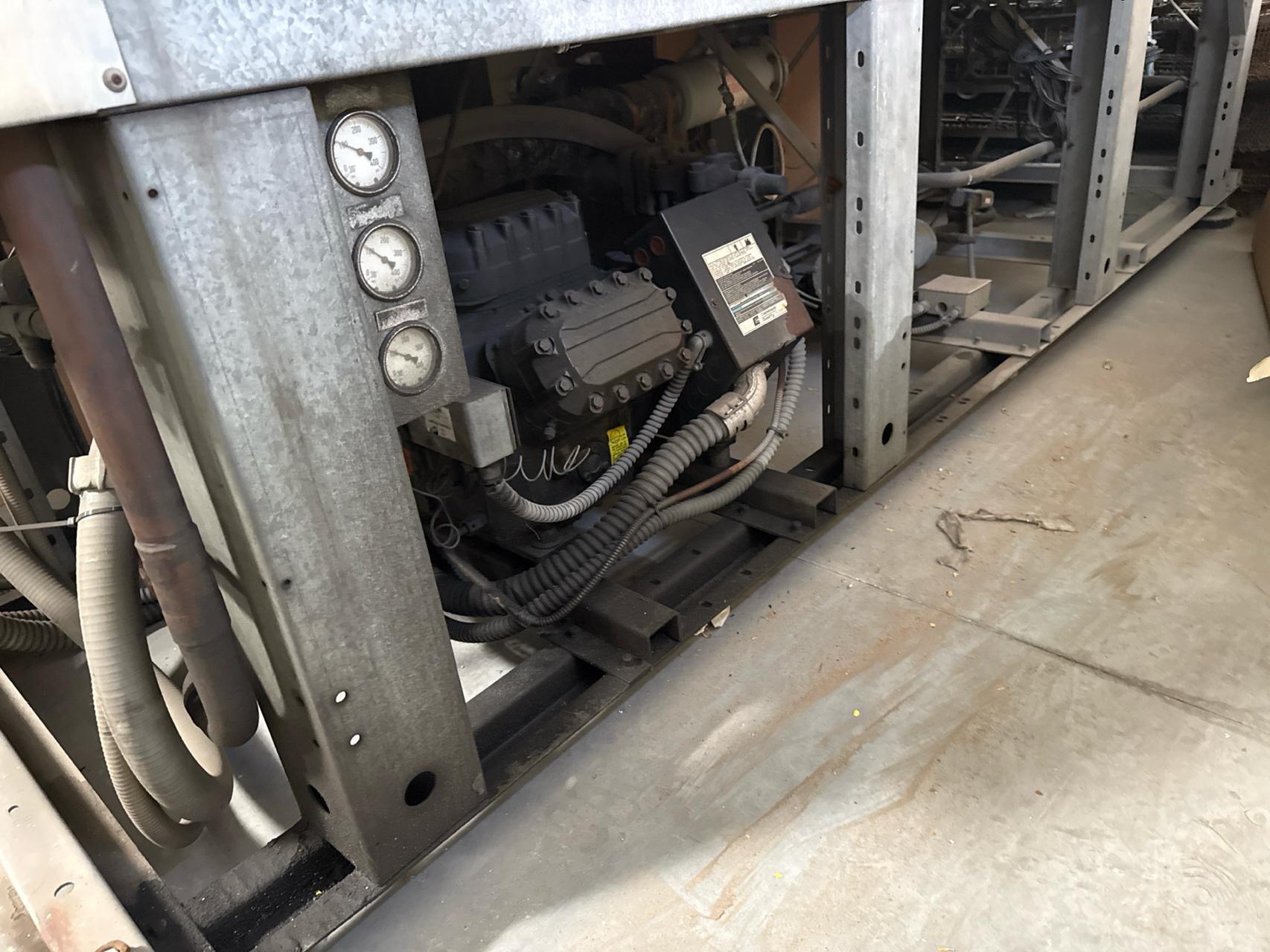 50 Ton, Dunham-Bush #ACDR30A, air cooled chiller, R22, 460 V., 3 Ph., new pump and new cooling barrel - Image 2