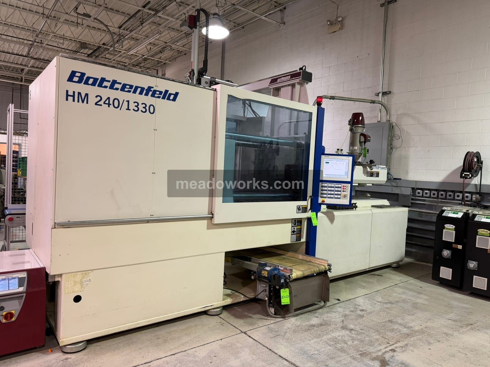 263 Ton, Battenfeld #HM-240/1330, Hydraulic Injection Molder, 24.8" x 22.4" tie bar spacing, 42.3" daylight - Image 1